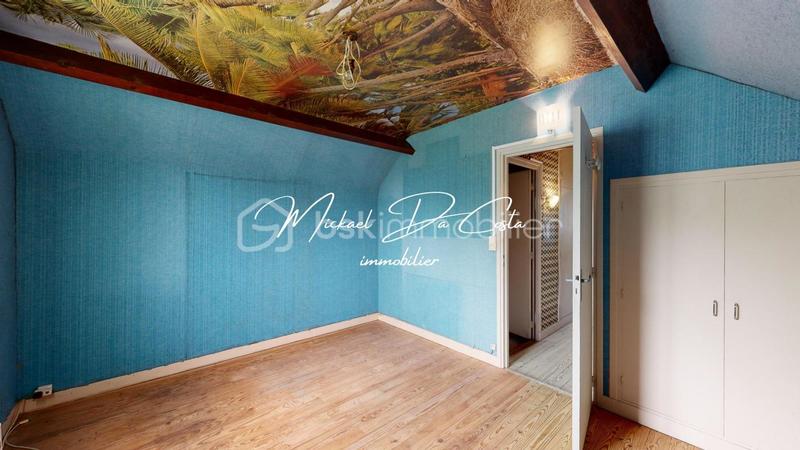 Maison - 110 m² - 5 pièces