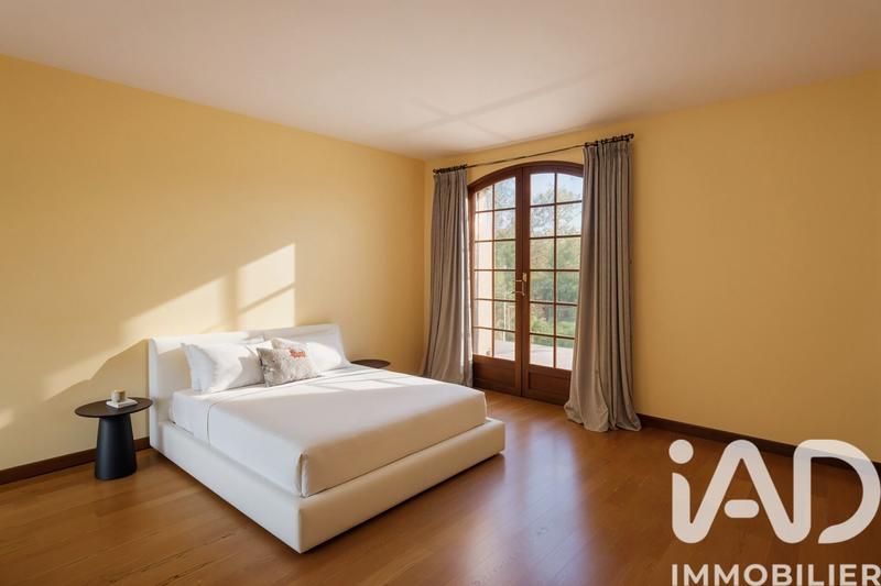 Maison de ville - 188 m² - 5 pièces