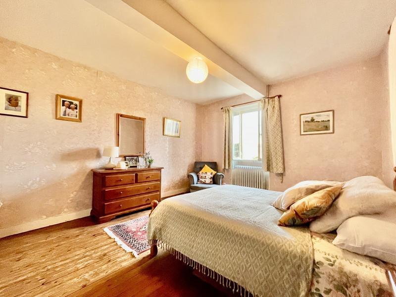 Maison traditionnelle - 130 m² - 6 pièces