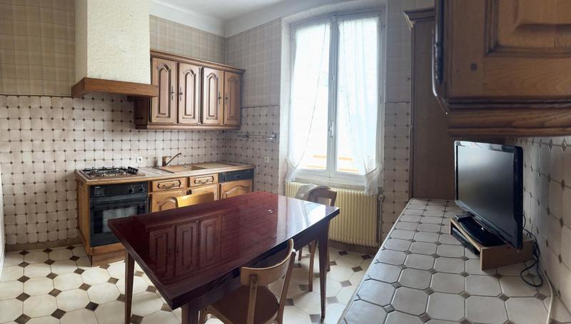 Maison - 97 m² - 4 pièces