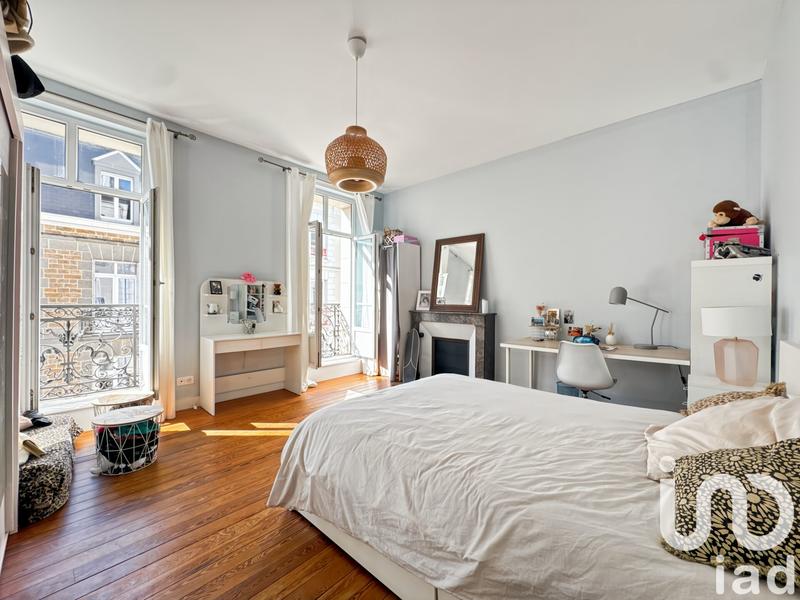 Appartement - 137 m² - 4 pièces