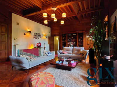 Appartement - 154 m² - 5 pièces