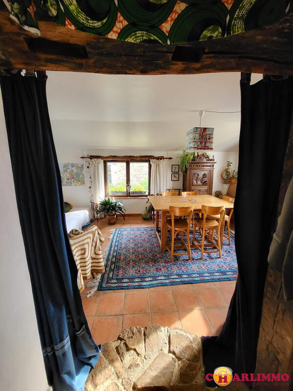 Maison traditionnelle - 86 m² - 4 pièces