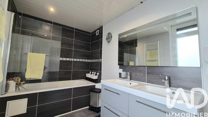 Maison - 125 m² - 5 pièces