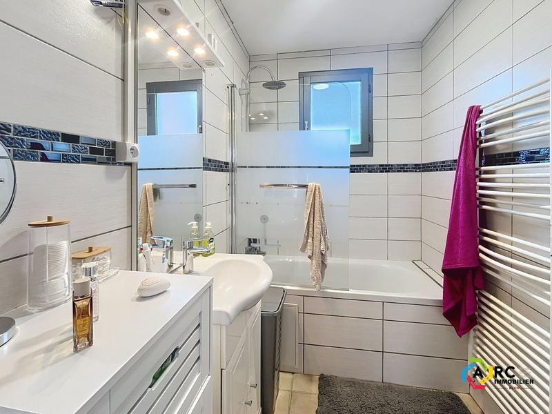 Maison - 70 m² - 4 pièces