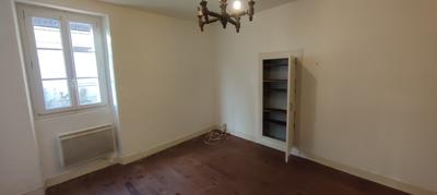 Maison - 56 m² - 4 pièces