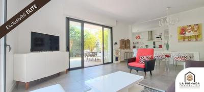 Maison - 93 m² - 4 pièces
