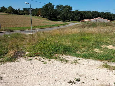 Terrain constructible - 952 m²