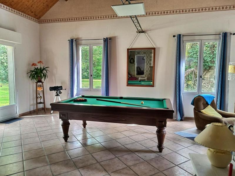 Maison - 175 m² - 8 pièces