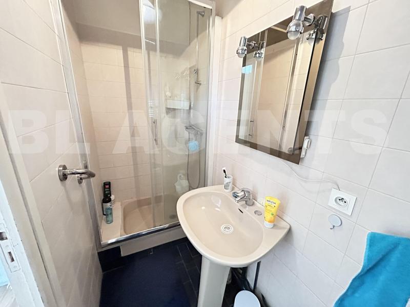 Maison - 210 m² - 8 pièces