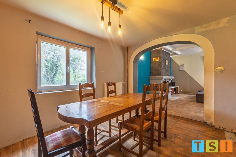 Maison - 161 m² - 6 pièces