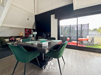 Duplex - 129 m² - 6 pièces