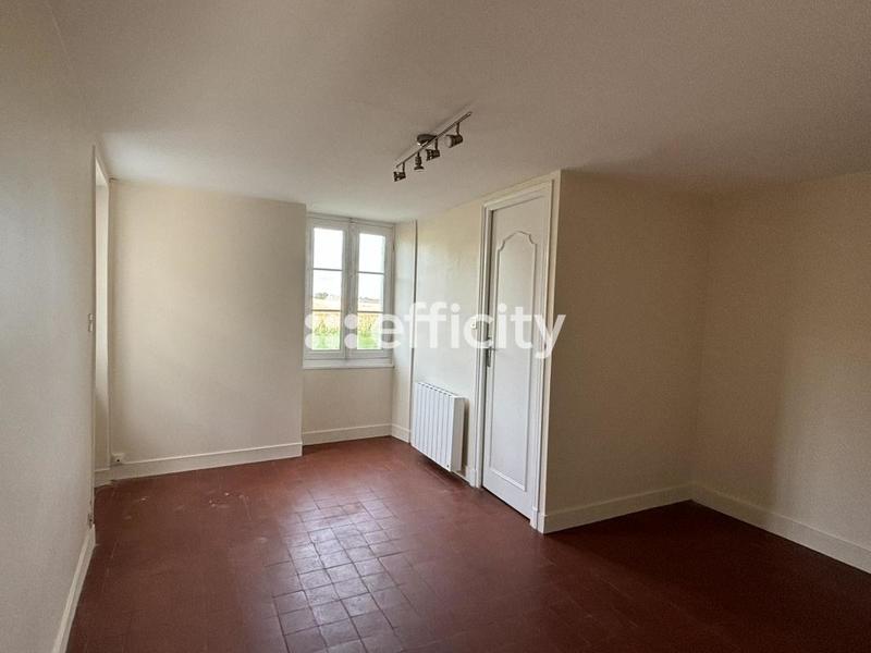 Maison - 87 m² - 5 pièces