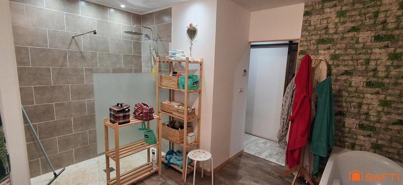 Villa - 100 m² - 4 pièces