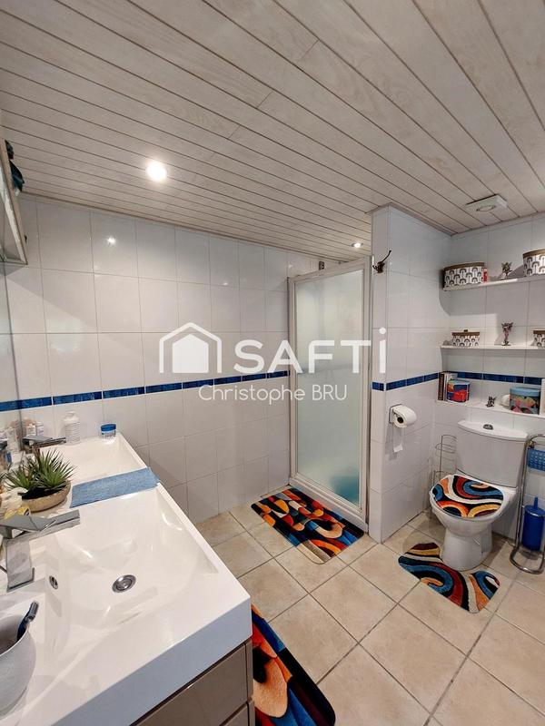 Maison - 215 m² - 6 pièces