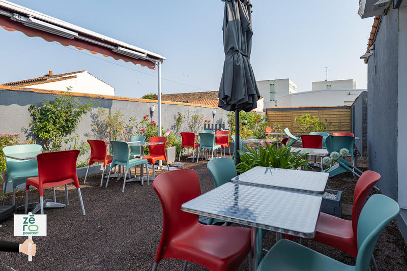 Fonds de commerce - Magasins - 100 m²