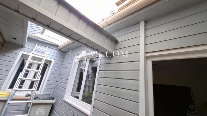 Local commercial - 68 m² - 4 pièces