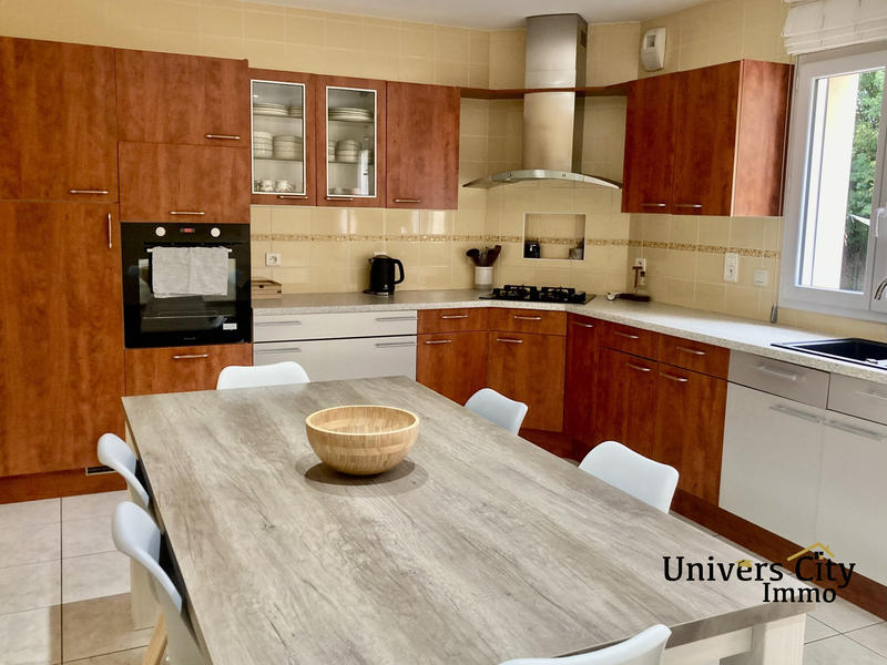 Maison contemporaine - 160 m² - 6 pièces