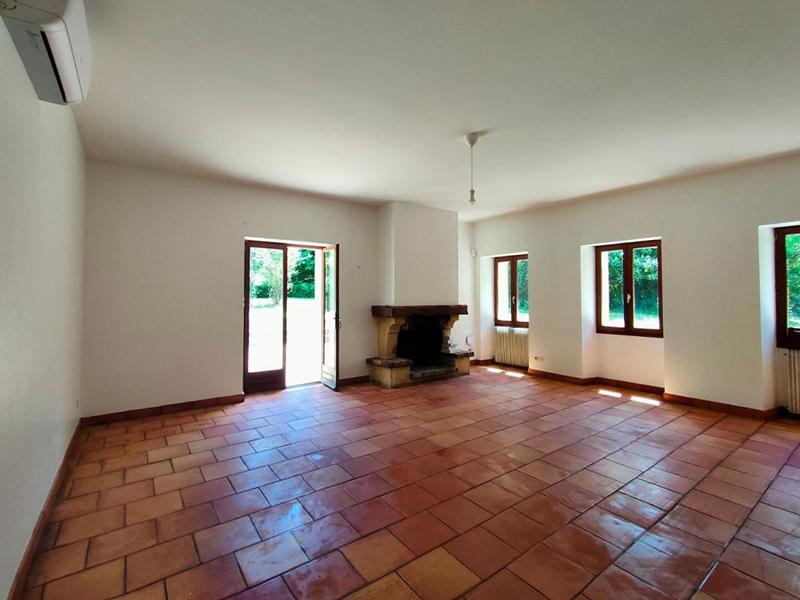 Propriété - 150 m² - 7 pièces