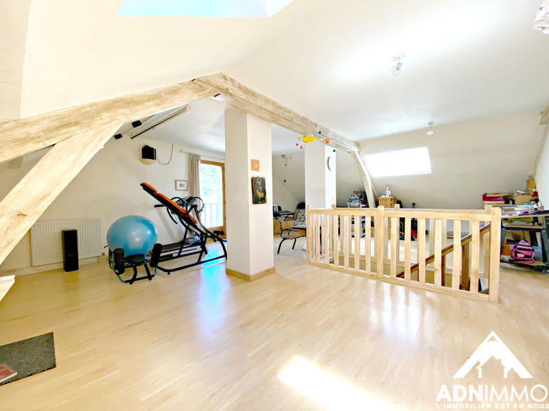 Maison - 170 m² - 5 pièces