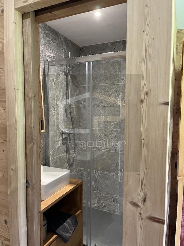 Appartement ancien - 115 m² - 7 pièces