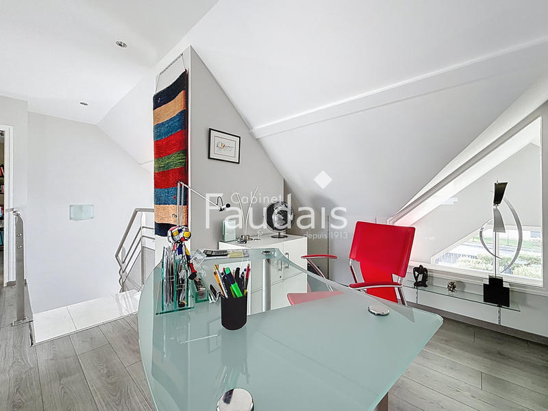 Maison - 168 m² - 5 pièces