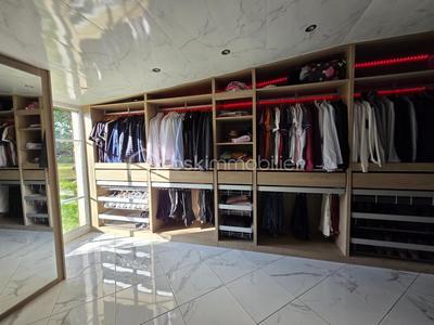 Maison en pierre - 188 m² - 7 pièces