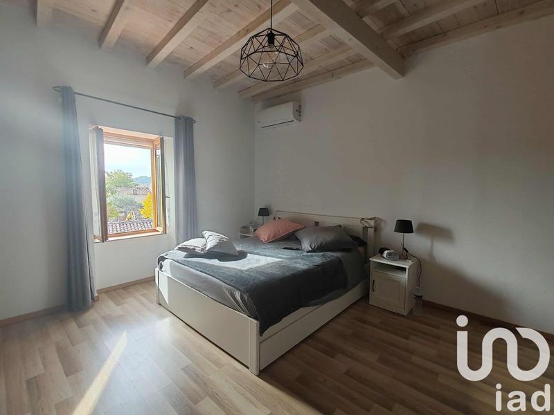 Maison de village - 271 m² - 10 pièces