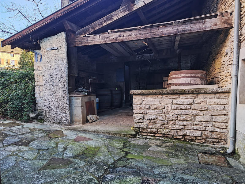 Maison de village - 110 m² - 7 pièces