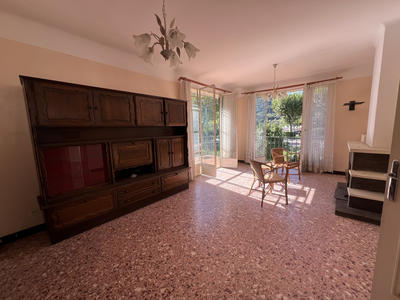 Maison - 139 m² - 9 pièces