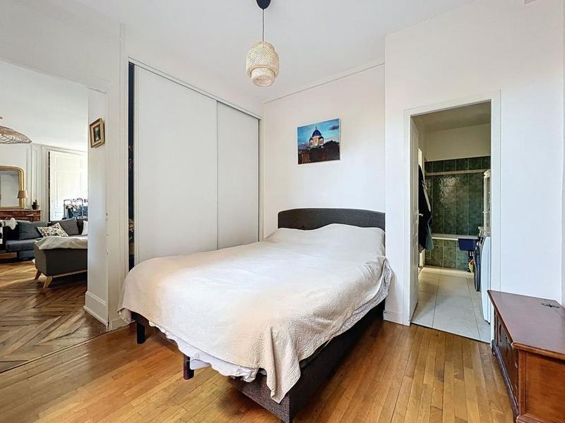 Appartement - 87 m² - 3 pièces