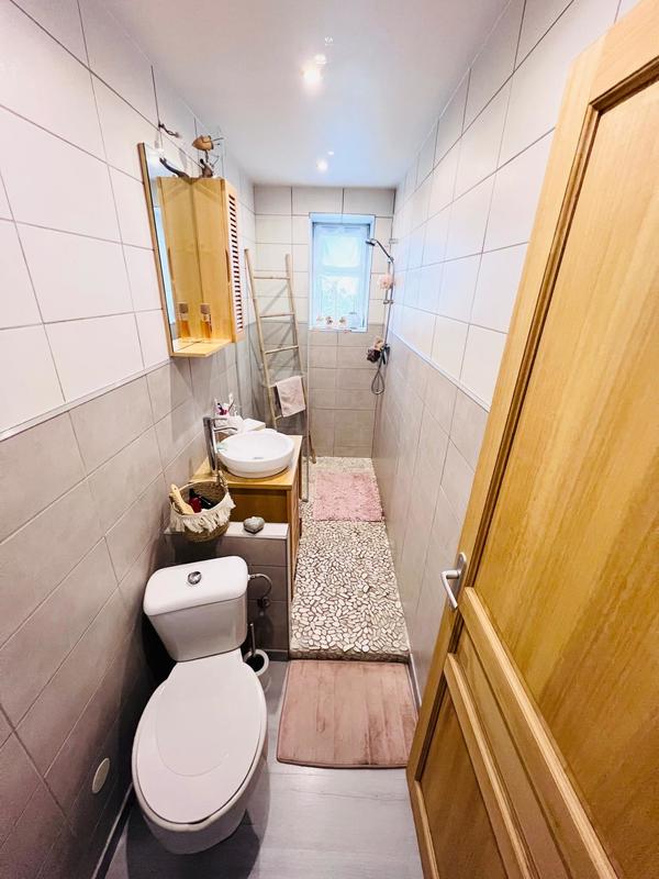 Maison - 530 m² - 12 pièces