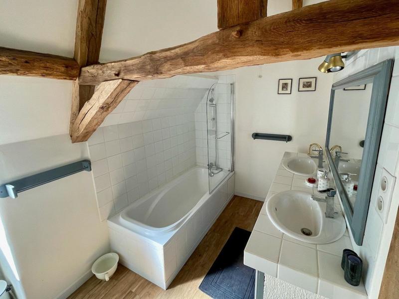 Maison - 154 m² - 6 pièces