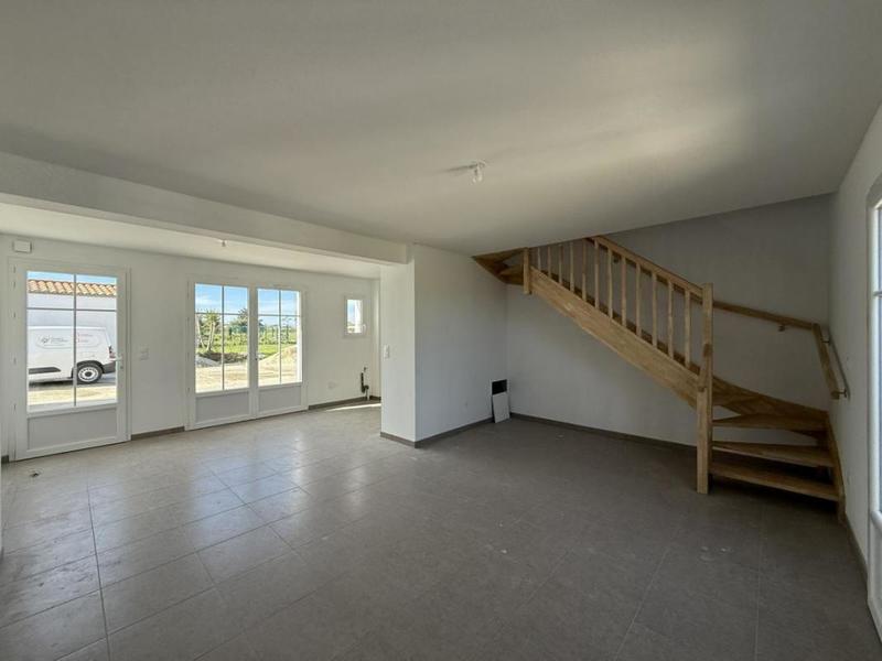 Maison - 85 m² - 4 pièces