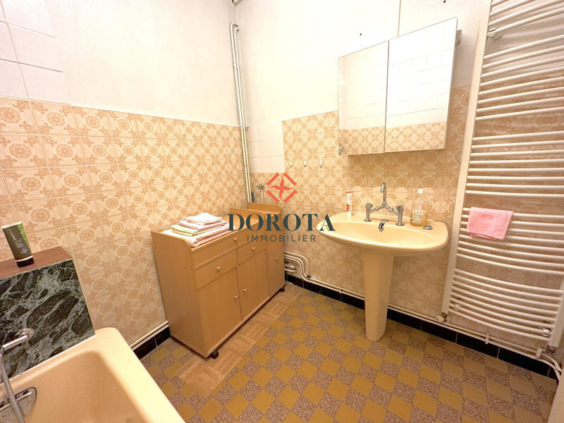 Appartement - 70 m² - 3 pièces