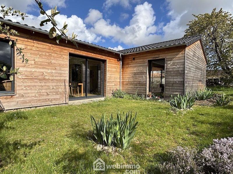 Maison - 189 m² - 7 pièces