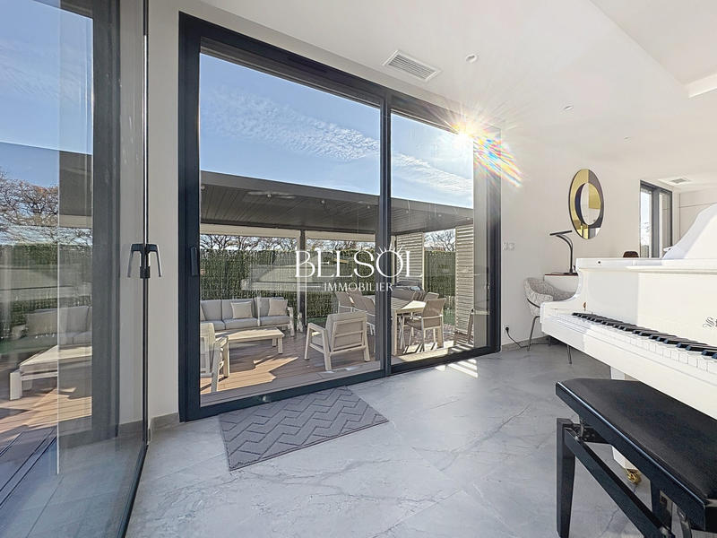 Villa - 140 m² - 5 pièces