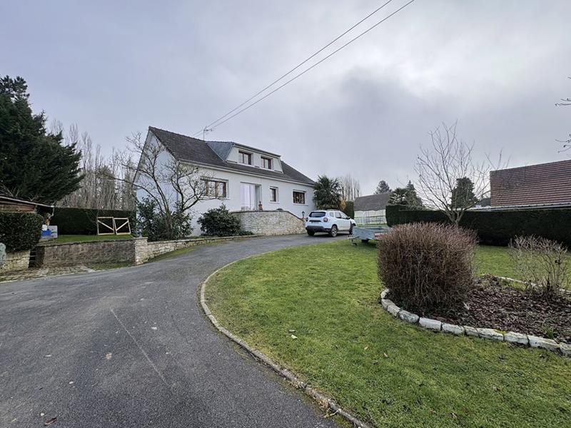 Maison - 177 m² - 6 pièces