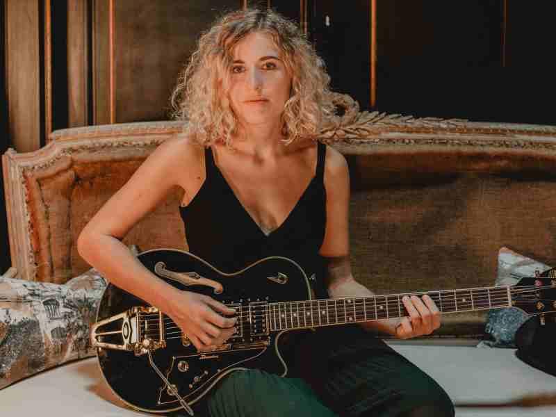 Mary Bach en concert