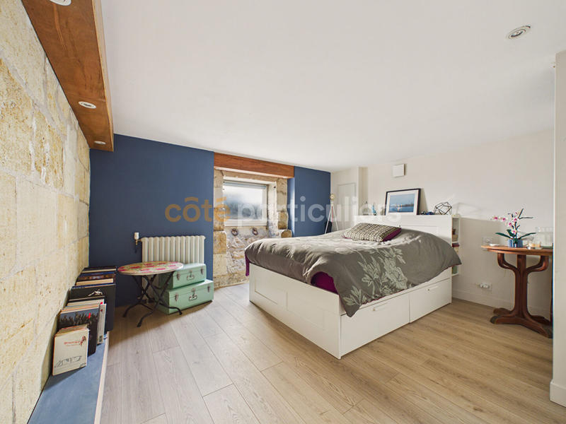 Maison - 157 m² - 6 pièces