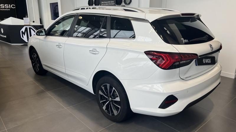 Mg mg5 Autonomie Standard 50kwh - 130 Kw 2wd Comfort