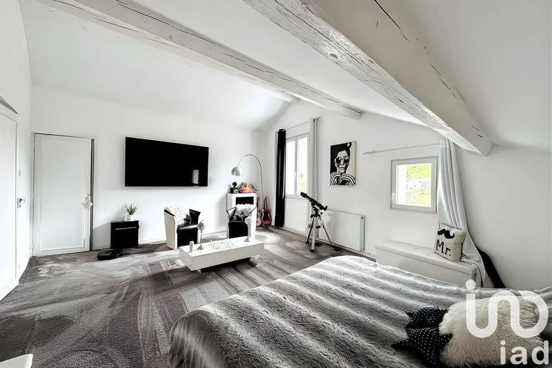 Maison - 159 m² - 7 pièces