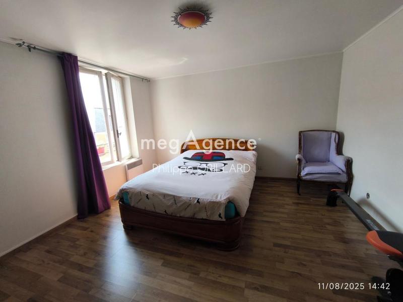 Maison - 87 m² - 7 pièces