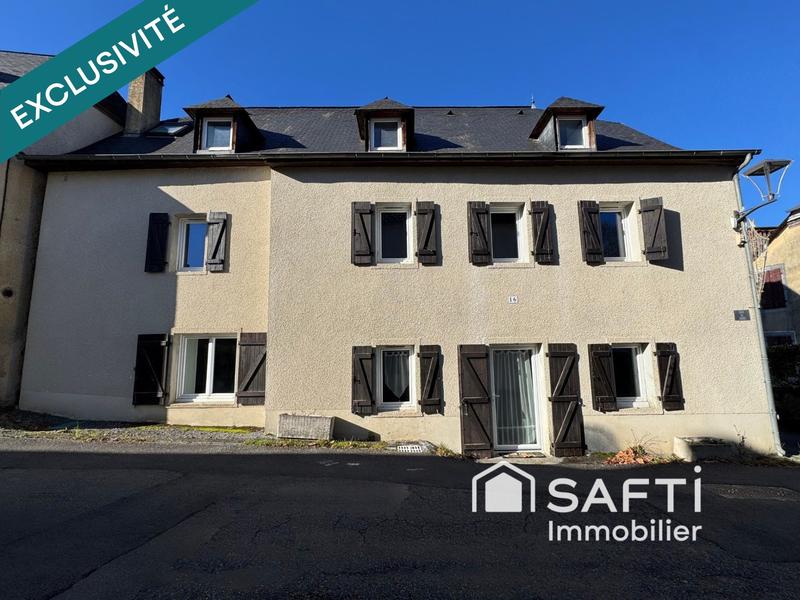 Maison - 180 m² - 8 pièces