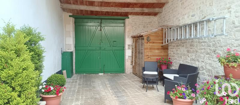 Maison de village - 212 m² - 7 pièces