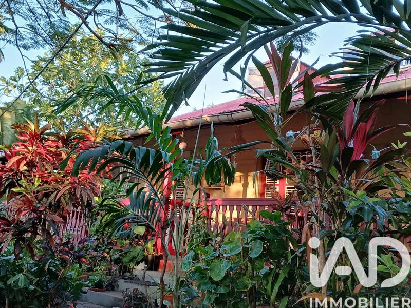 Maison - 194 m² - 9 pièces