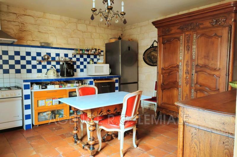 Maison - 331 m² - 10 pièces
