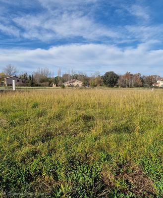 Terrain - 700 m²