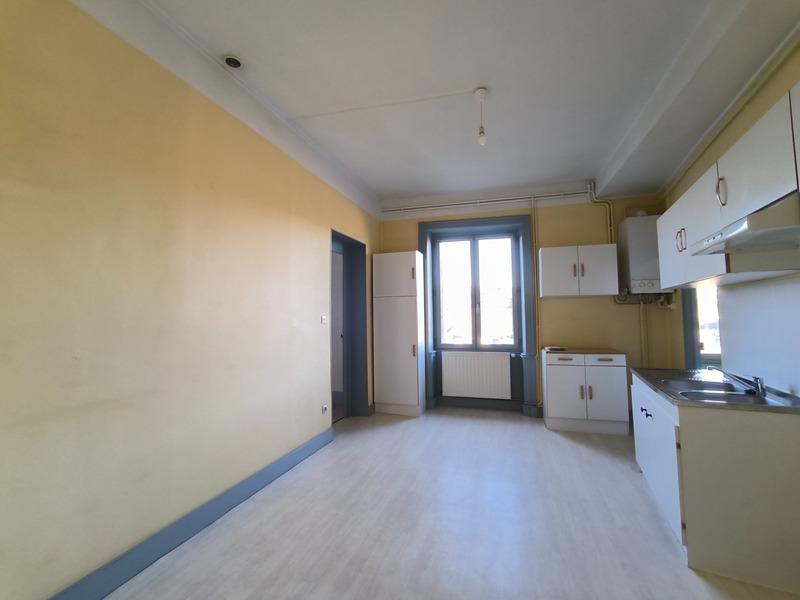 Appartement - 81 m² - 3 pièces