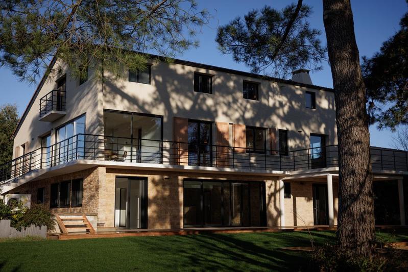 Villa - 493 m² - 14 pièces